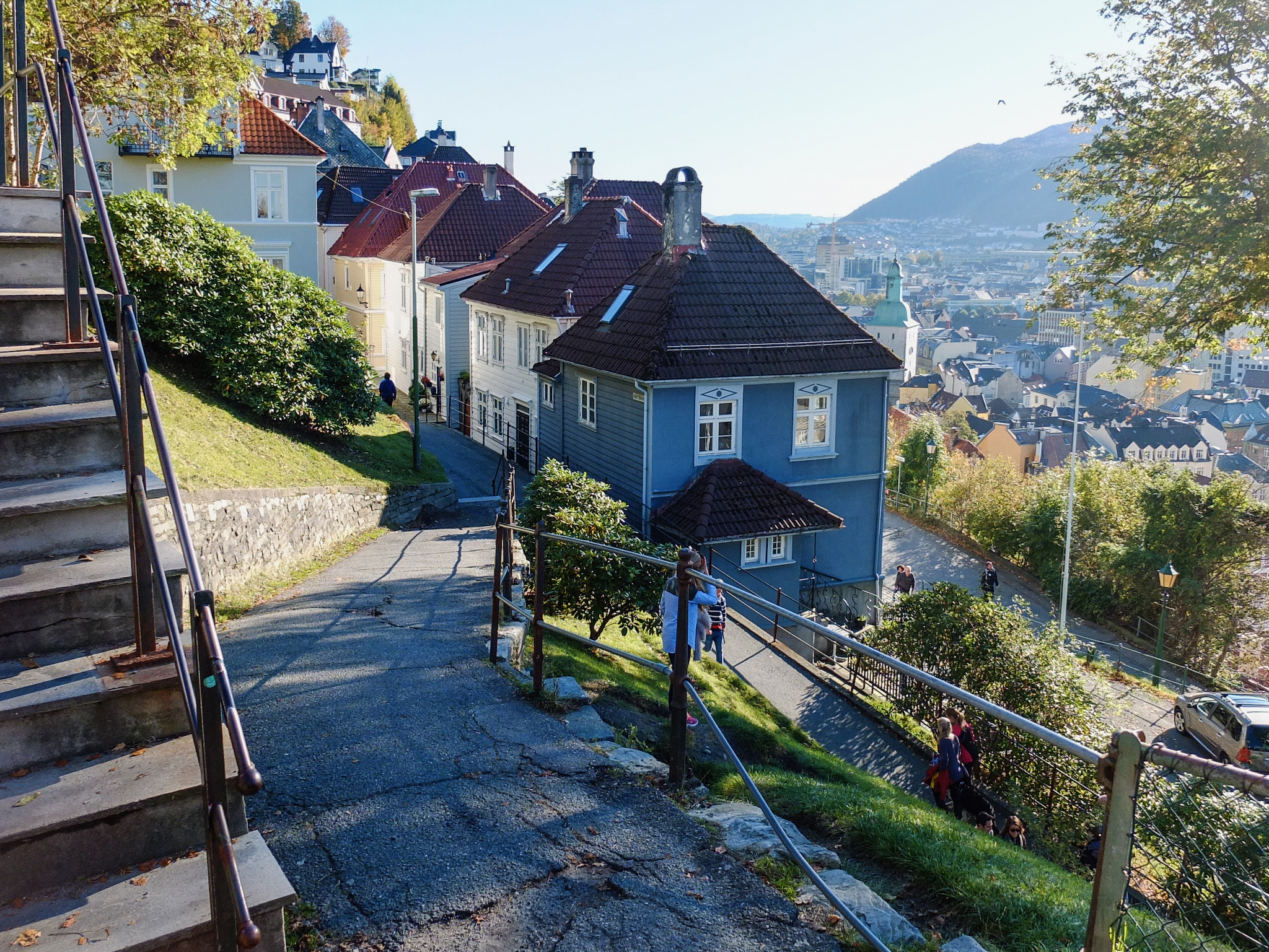 FUJIFILM X10, 7mm, 1/1000s, f/2.0, ISO 100