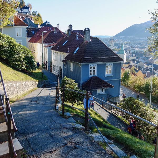 FUJIFILM X10, 71/10mm